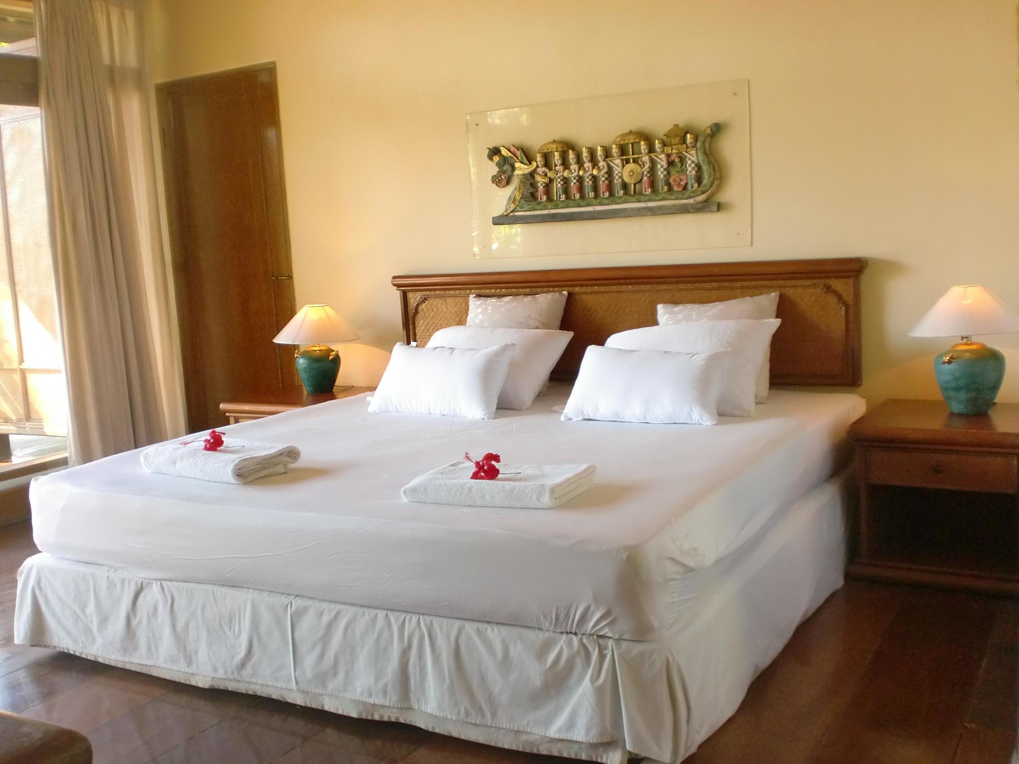 Yeh Panes Bali Hotel Marga Exterior photo